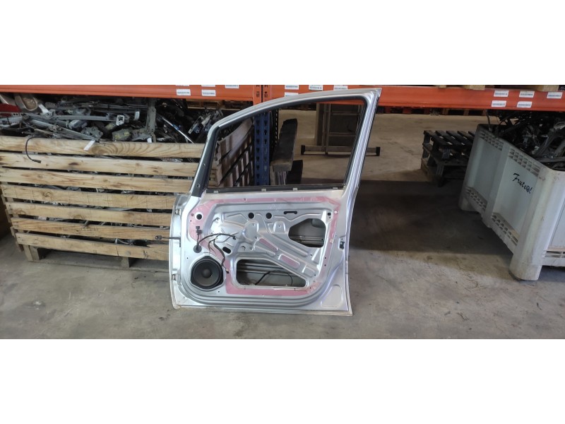 Recambio de puerta delantera derecha para opel zafira b cosmo referencia OEM IAM   