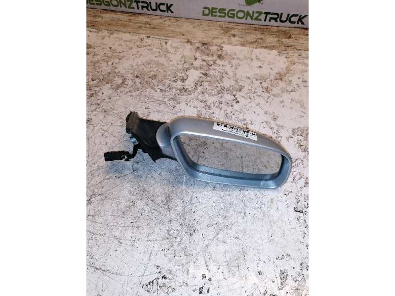 Recambio de retrovisor derecho para audi a3 (8l) 1.9 tdi ambiente referencia OEM IAM   4 PINS