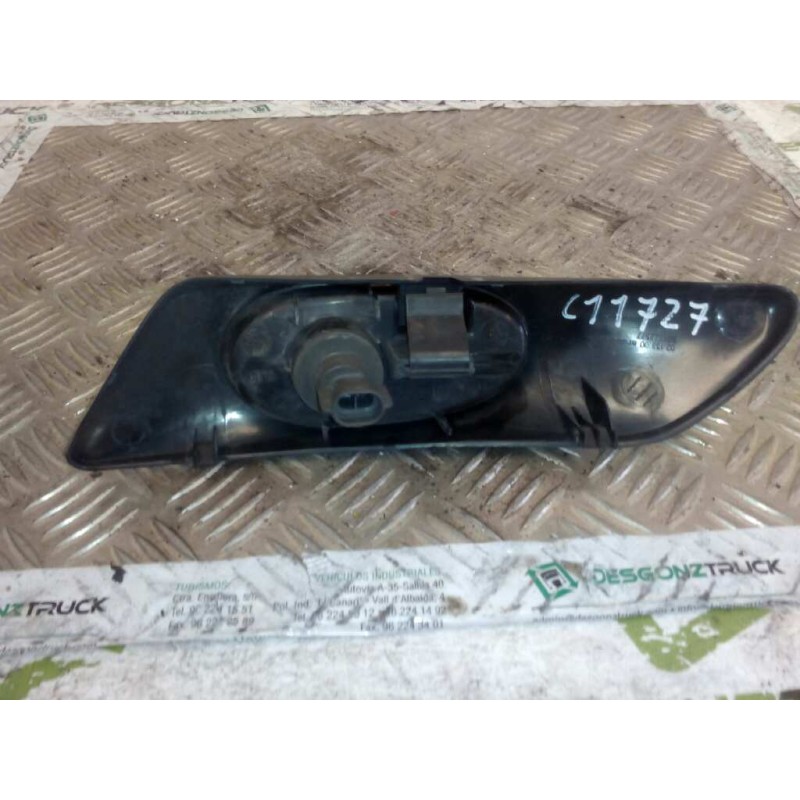Recambio de piloto lateral derecho para iveco daily caja cerrada (1999 =>) 35 - c 13 caja cerrada referencia OEM IAM   
