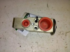 Recambio de valvula expansion para peugeot 106 (s2) kid d referencia OEM IAM 654437N TGK52143090  2