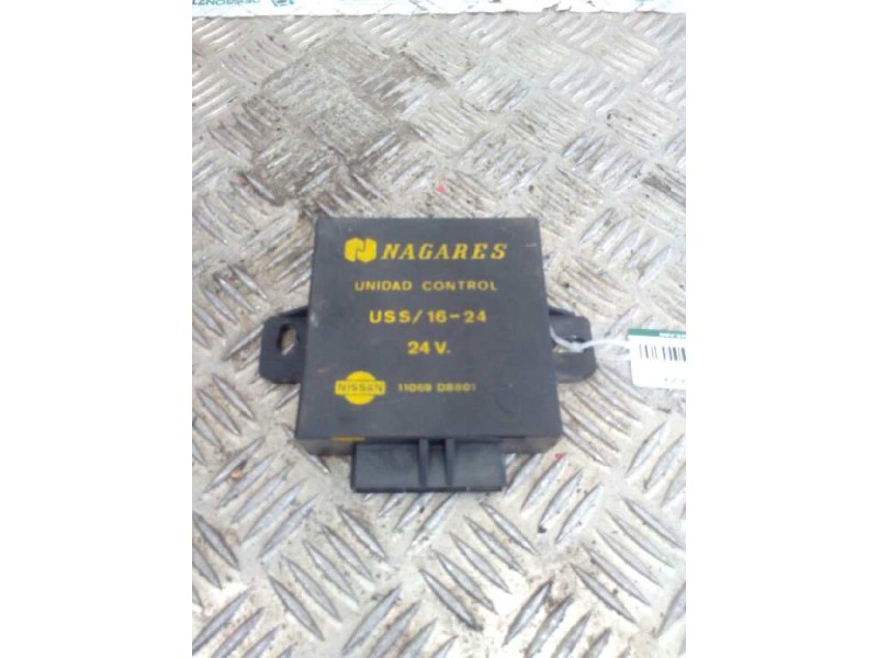 Recambio de modulo electronico para nissan trucks atleon atleon 150.21 referencia OEM IAM 11069D8801 UNIDAD DE CONTROL 
