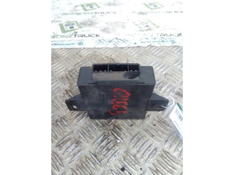 Recambio de modulo electronico para nissan trucks atleon atleon 150.21 referencia OEM IAM 11069D8801 UNIDAD DE CONTROL 