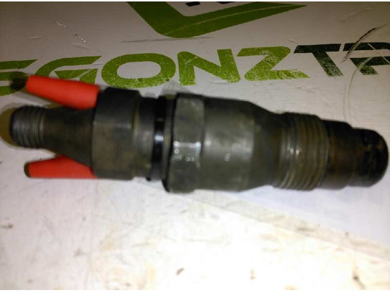 Recambio de inyector para peugeot 106 (s2) kid d referencia OEM IAM 643871 KCA20S106 