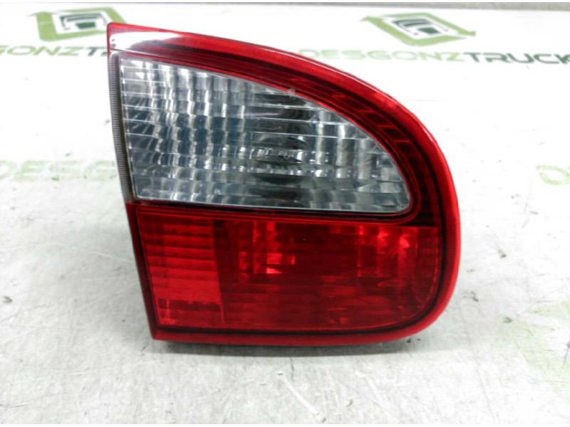 Recambio de piloto trasero izquierdo para daewoo lanos cool referencia OEM IAM  INTERIOR PORTON