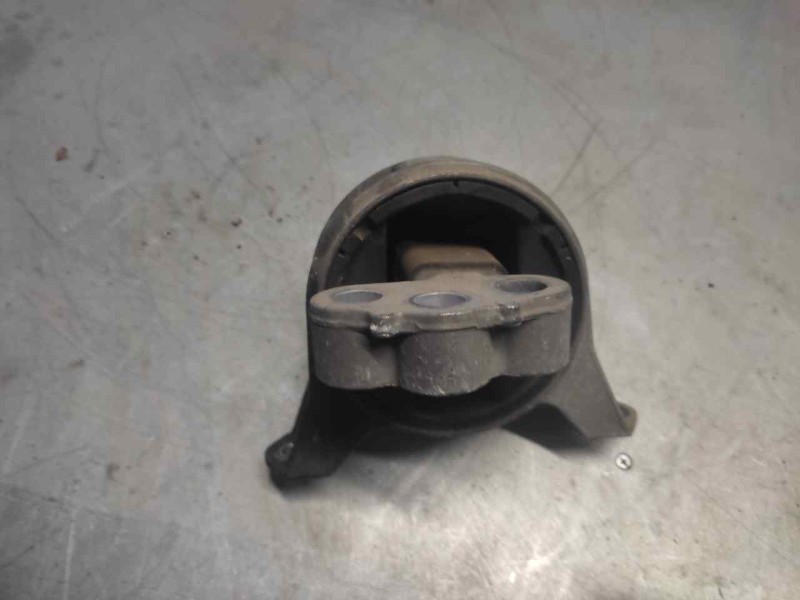 Recambio de soporte motor derecho para opel astra h berlina cosmo referencia OEM IAM   
