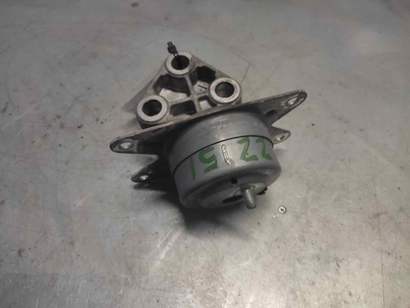 Recambio de soporte motor izquierdo para opel astra h berlina cosmo referencia OEM IAM   