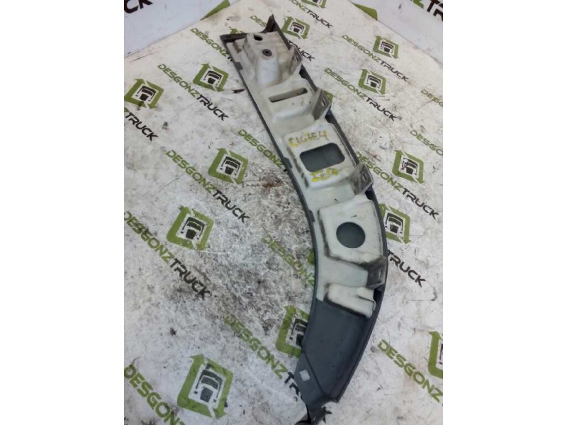 Recambio de paso rueda izquierdo para nissan cabstar e cabina simple cabina individual referencia OEM IAM 638119X2  