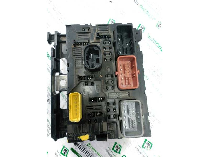 Recambio de caja reles / fusibles para peugeot 307 berlina (s2) xs referencia OEM IAM 9661708280  