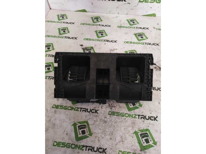 Recambio de motor calefaccion para volvo fh 12 2002  12.1 diesel (d12d460) referencia OEM IAM 20443822  