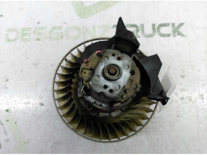 Recambio de ventilador calefaccion para bmw serie 3 compacto (e36) 318tds referencia OEM IAM 64118390240  