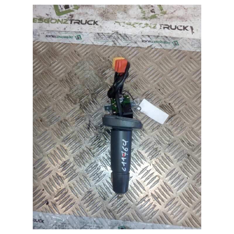 Recambio de mando intermitentes para man tg - a 26.xxx fg fnlc 6x2 (e2) lx referencia OEM IAM 81255090123  