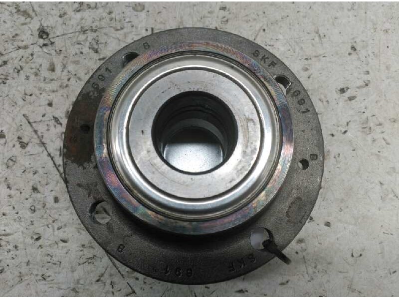 Recambio de buje trasero izquierdo para citroën berlingo 2.0 hdi sx familiar referencia OEM IAM   