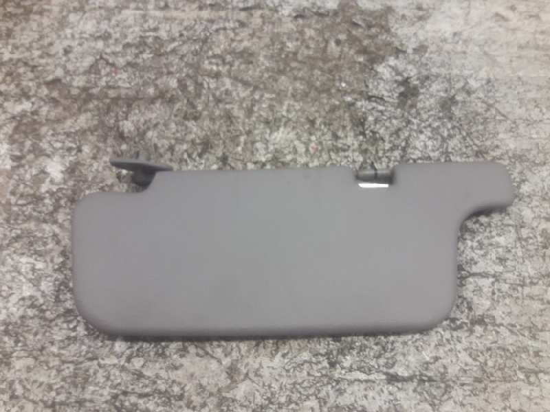 Recambio de parasol derecho para nissan micra (k11) básico (k11) referencia OEM IAM   