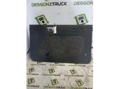 Recambio de guarnecido puerta delantera derecha para renault trucks midliner m 210.12/c (205-209cv) referencia OEM IAM   