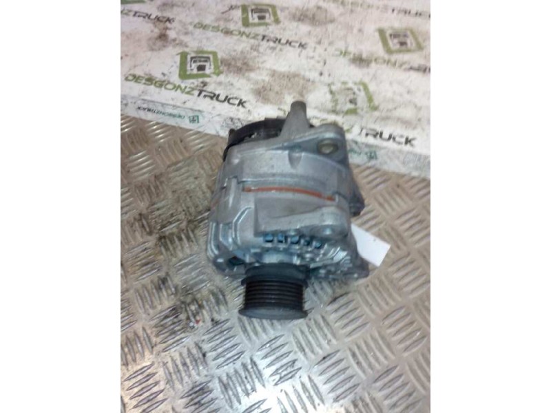Recambio de alternador para nissan cabstar 09.06 2.5 diesel referencia OEM IAM   