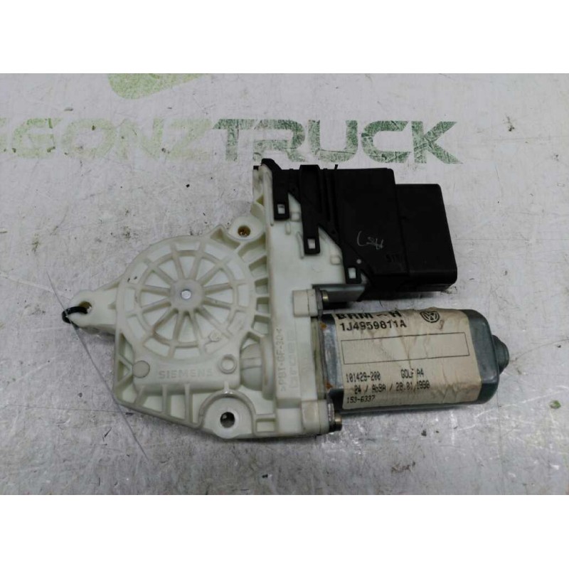 Recambio de motor elevalunas trasero izquierdo para volkswagen golf iv berlina (1j1) básico referencia OEM IAM 101389-100  