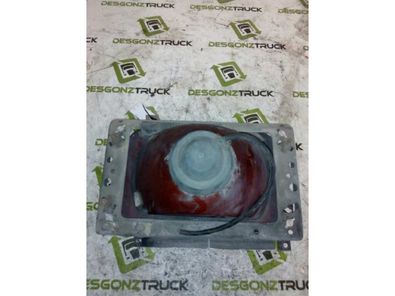 Recambio de faro derecho para volvo trucks fl 10 fl 10/280 (275-284cv) referencia OEM IAM   