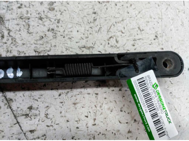 Recambio de brazo limpia trasero para renault clio ii fase ii (b/cb0) authentique referencia OEM IAM   