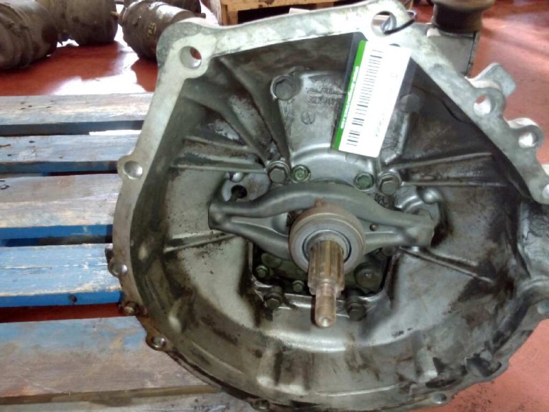 Recambio de caja cambios para mercedes trucks sprinter 410 d referencia OEM IAM G11875615 6022602101 3032069