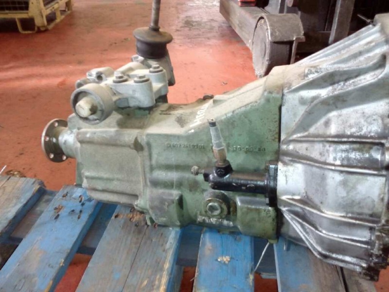 Recambio de caja cambios para mercedes trucks sprinter 410 d referencia OEM IAM G11875615 6022602101 3032069