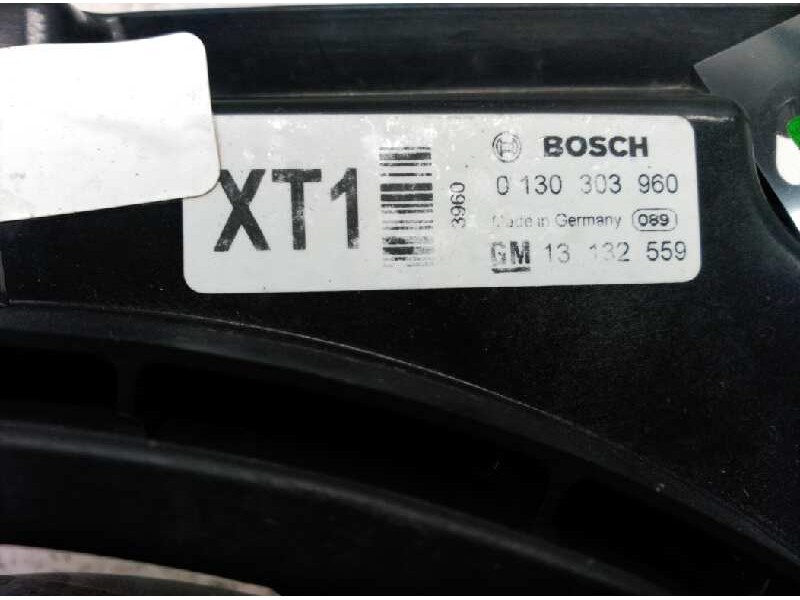 Recambio de electroventilador radiador aire acondicionado para opel astra gtc cosmo referencia OEM IAM 13132559 0130303960 BOSCH