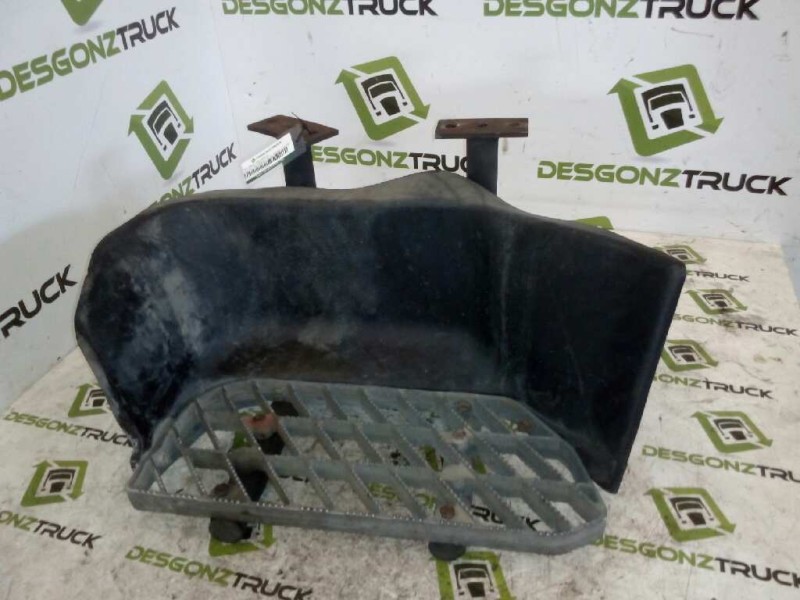 Recambio de peldaño izquierdo para volvo trucks fl 10 fl 10/280 (275-284cv) referencia OEM IAM   