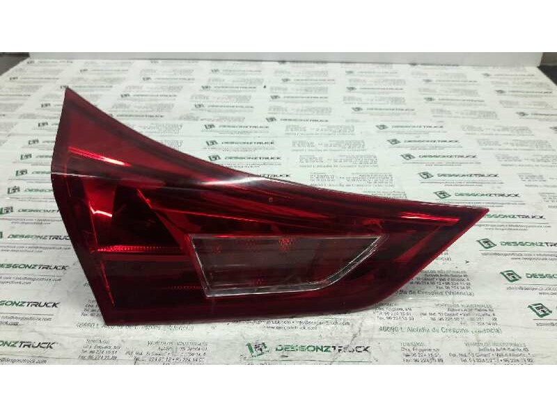 Recambio de piloto trasero izquierdo para toyota auris live referencia OEM IAM  PORTON 