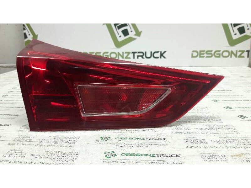 Recambio de piloto trasero izquierdo para toyota auris live referencia OEM IAM  PORTON 