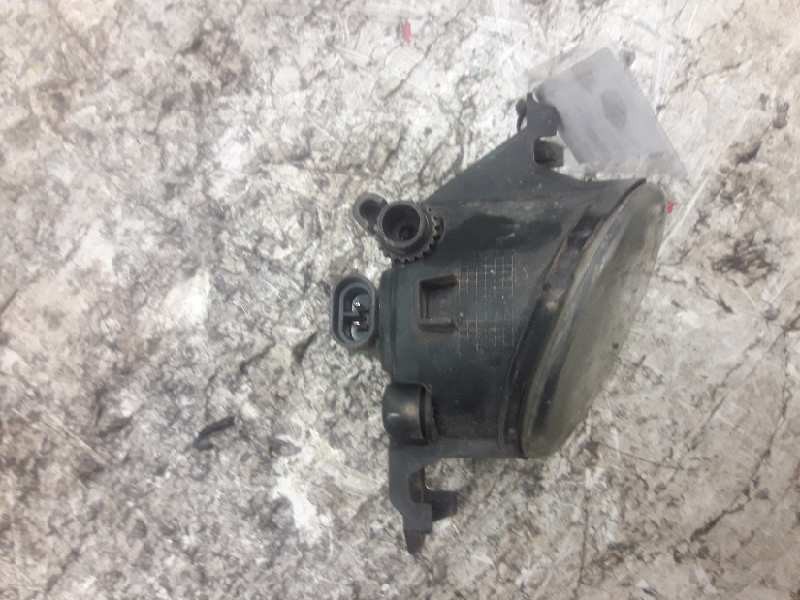 Recambio de faro antiniebla izquierdo para nissan primera berlina (p12) acenta referencia OEM IAM 2615589905 89202711 2 PINS