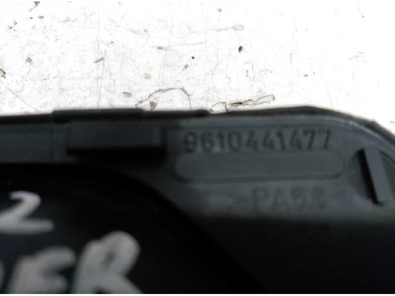 Recambio de maneta interior delantera derecha para peugeot 405 berlina sillage referencia OEM IAM 914345 9610441477 