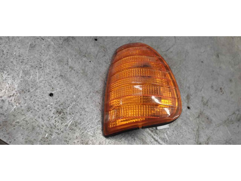 Recambio de piloto delantero izquierdo para mercedes-benz clase e (w123) berlina+coupe 2.0 referencia OEM IAM   