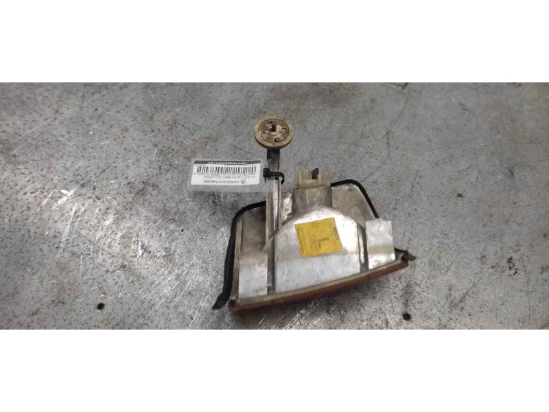 Recambio de piloto delantero izquierdo para mercedes-benz clase c (w201) berlina 1.8 cat referencia OEM IAM 1305232034  