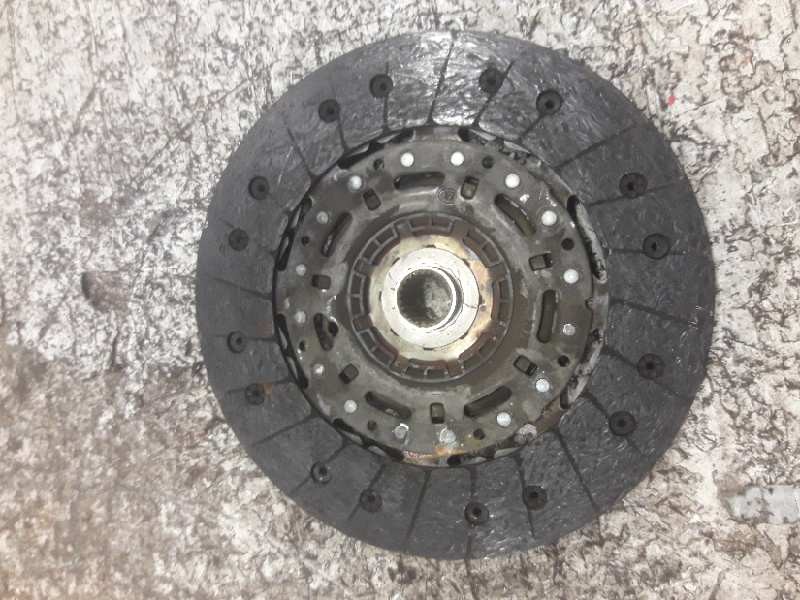 Recambio de kit embrague para volkswagen passat berlina (3c2) advance referencia OEM IAM   