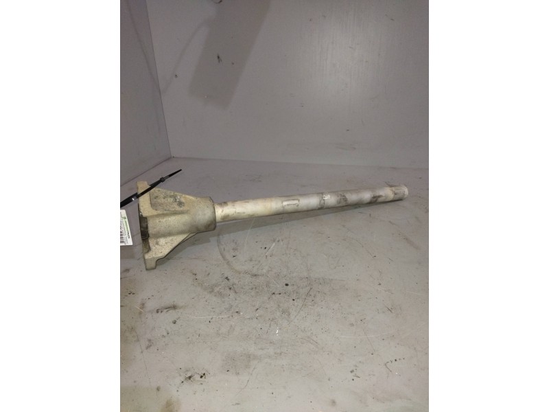 Recambio de soporte guardabarros trasero para renault premium lander 10.8 diesel referencia OEM IAM 7401079959  