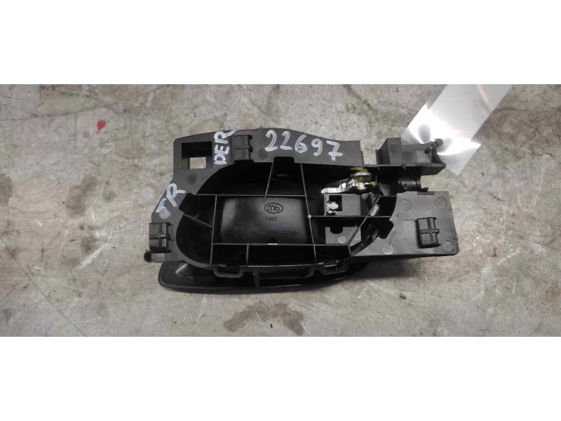Recambio de maneta interior trasera derecha para peugeot 308 sport referencia OEM IAM 9660525380  