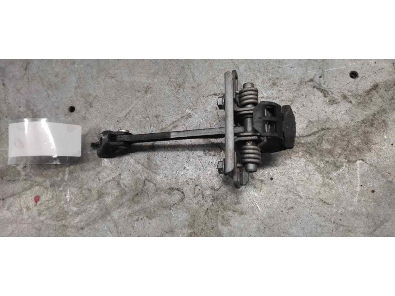 Recambio de retenedor puerta para peugeot 308 sport referencia OEM IAM   DELANTERA DERECHA