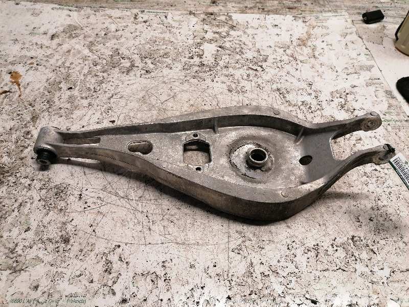 Recambio de brazo suspension inferior trasero derecho para bmw serie 3 berlina (e46) 323i referencia OEM IAM 10948900H  