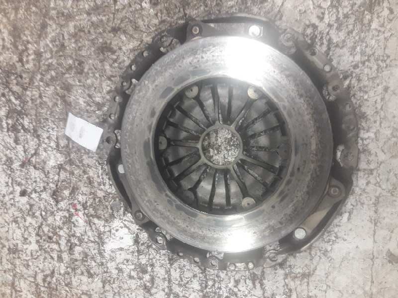 Recambio de maza embrague para mercedes-benz clase c (w203) berlina 200 compressor (203.045) referencia OEM IAM   