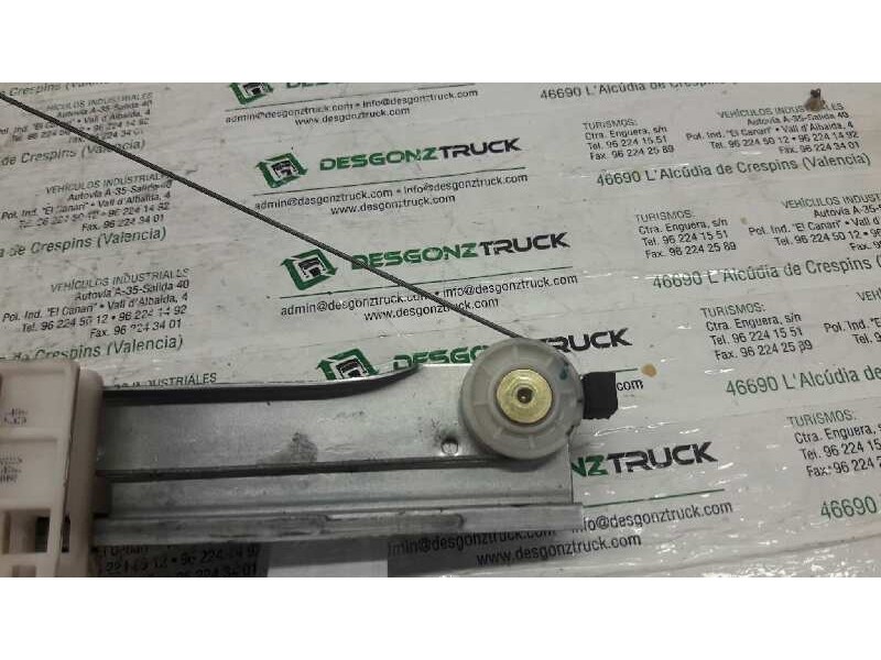 Recambio de elevalunas trasero izquierdo para citroën c3 1.4 satisfaction referencia OEM IAM   