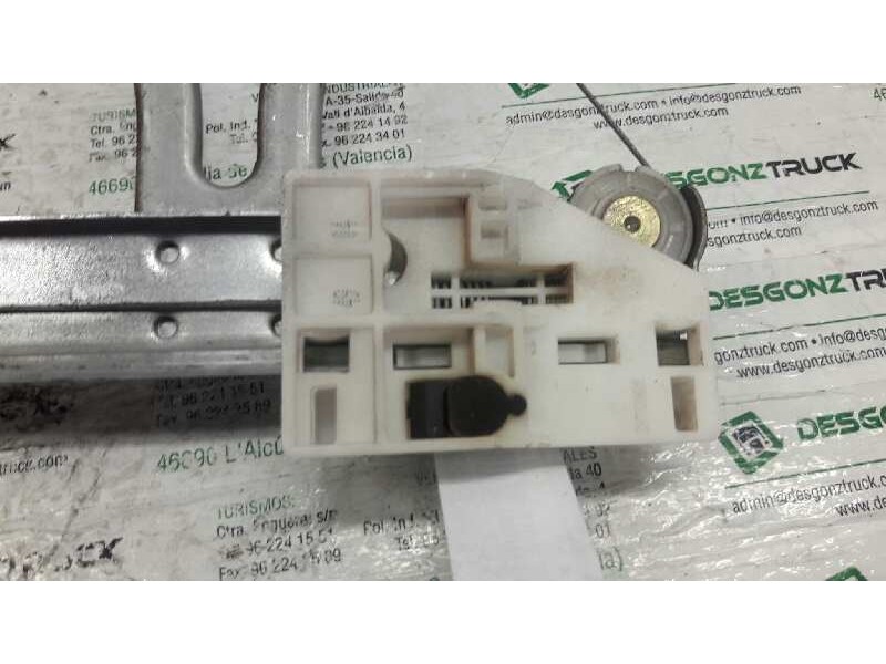 Recambio de elevalunas trasero derecho para citroën c3 1.4 satisfaction referencia OEM IAM   