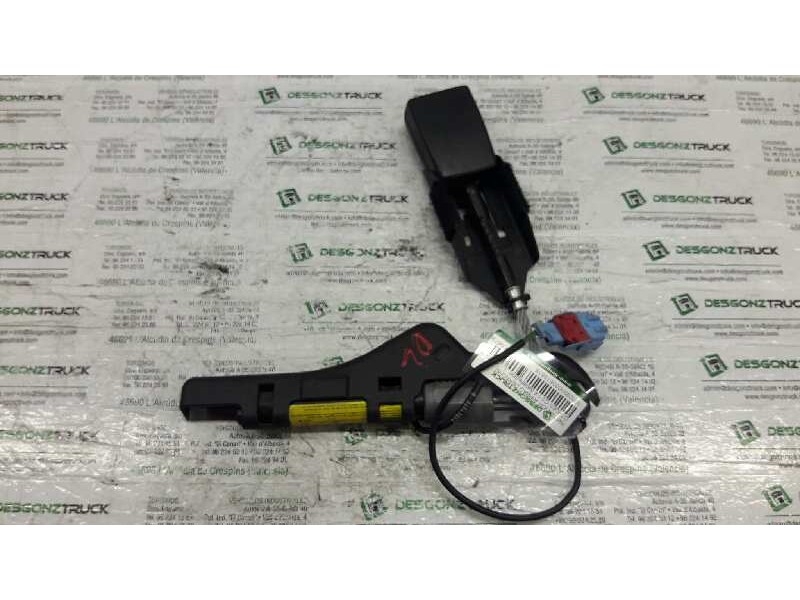 Recambio de pretensor airbag derecho para citroën c3 1.4 satisfaction referencia OEM IAM 9639873877  