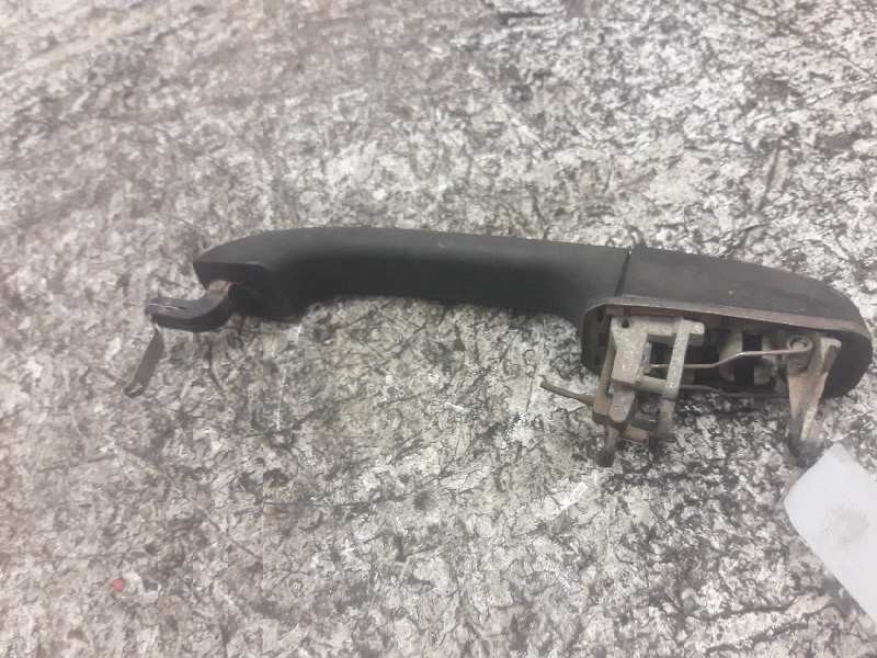 Recambio de maneta exterior trasera derecha para land rover discovery (lt) td5 referencia OEM IAM   