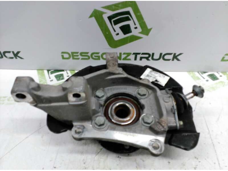Recambio de mangueta trasera derecha para volvo s60 berlina 2.4 d referencia OEM IAM 9157103  
