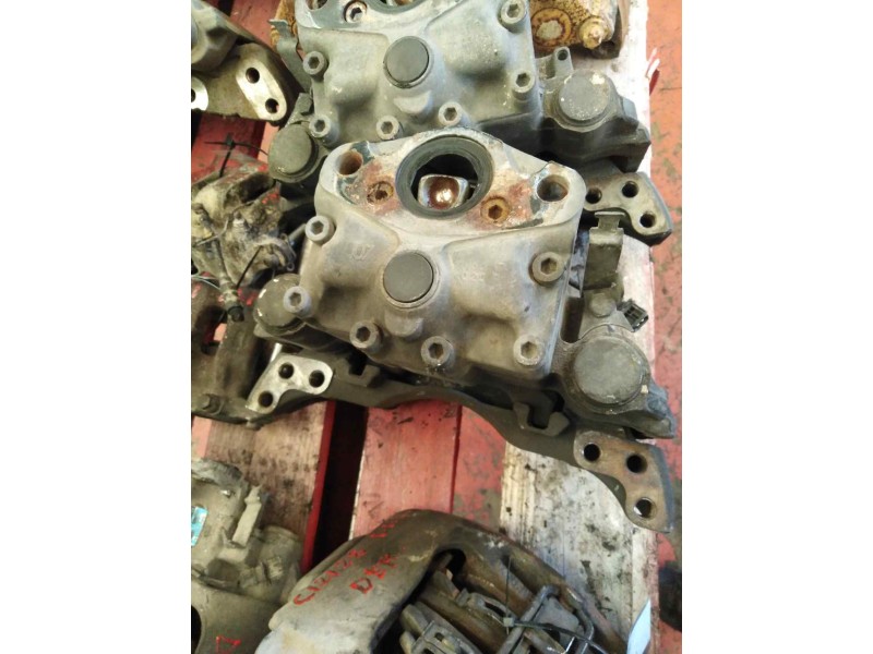 Recambio de pinza freno delantera derecha para renault midlum referencia OEM IAM 5010422261  