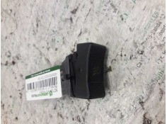 Recambio de boton antiniebla para renault 21 nevada (k48) gtx referencia OEM IAM  DELANTERO 5 PINS