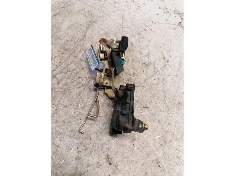 Recambio de cerradura puerta delantera derecha para hyundai accent (x3) 1.3 gls automático referencia OEM IAM   2 PINS