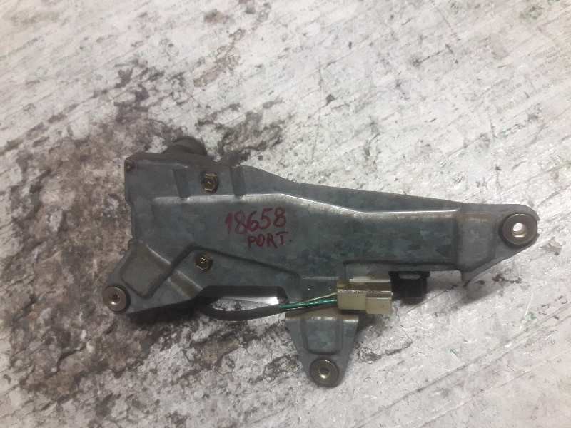 Recambio de motor limpia trasero para nissan serena (c23m) 1.6 invitation referencia OEM IAM  3 PINS 