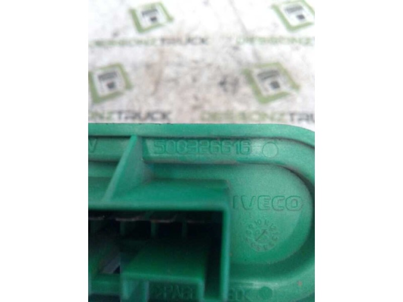 Recambio de resistencia calefaccion para iveco trucks daily 35s9 referencia OEM IAM 500326616  