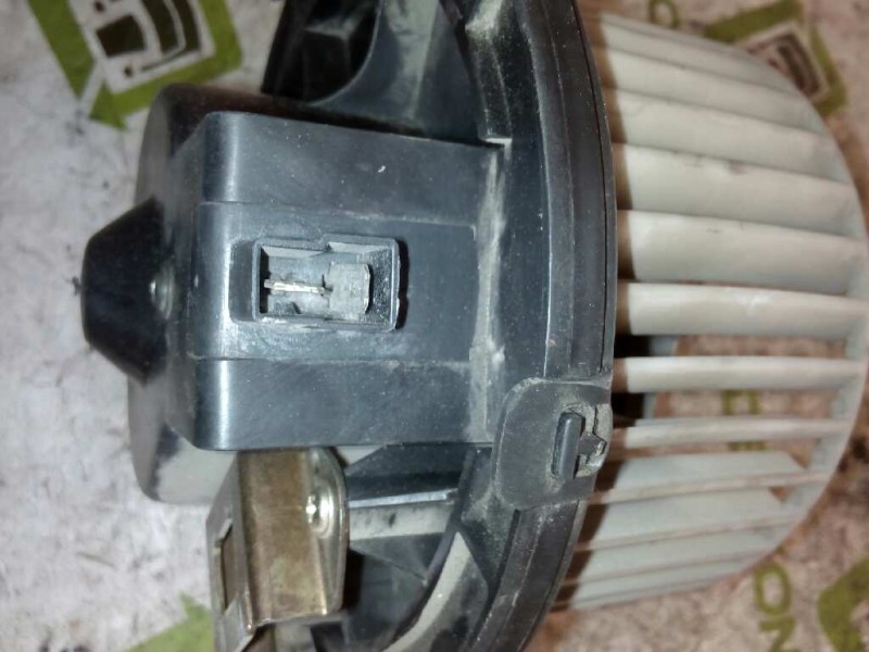 Recambio de motor calefaccion para iveco trucks daily 35s9 referencia OEM IAM 570630200 500326592 