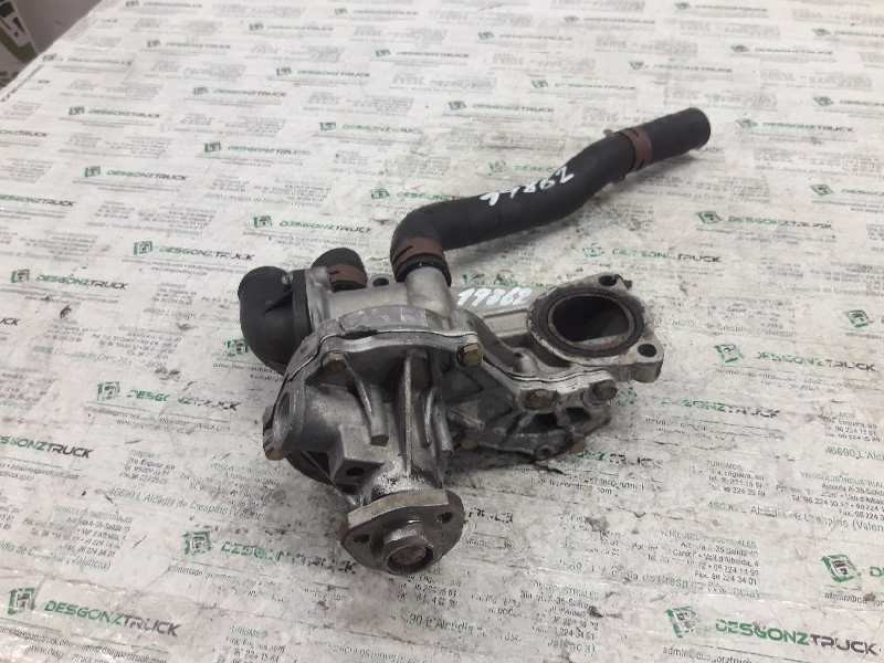 Recambio de bomba agua para volkswagen t4 transporter/furgoneta (mod. 1991) referencia OEM IAM 037121013A  